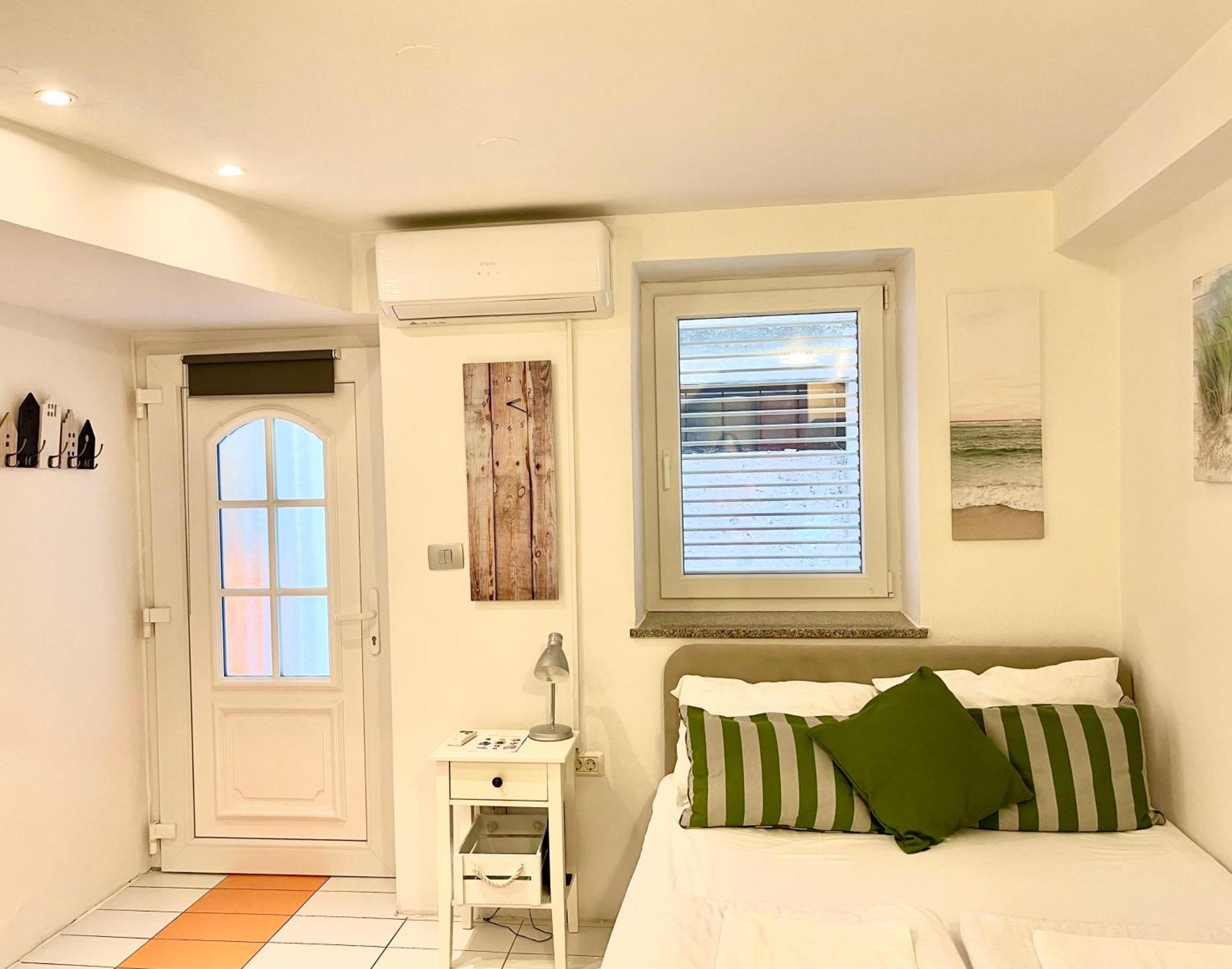 Devi-Piran Apartment Ngoại thất bức ảnh