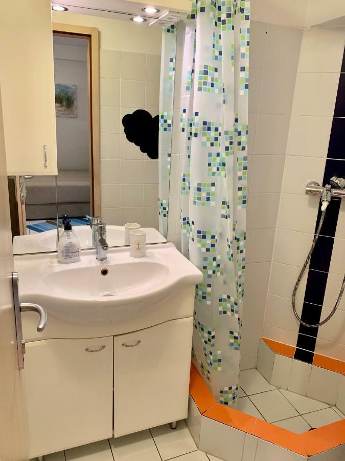 Devi-Piran Apartment Ngoại thất bức ảnh
